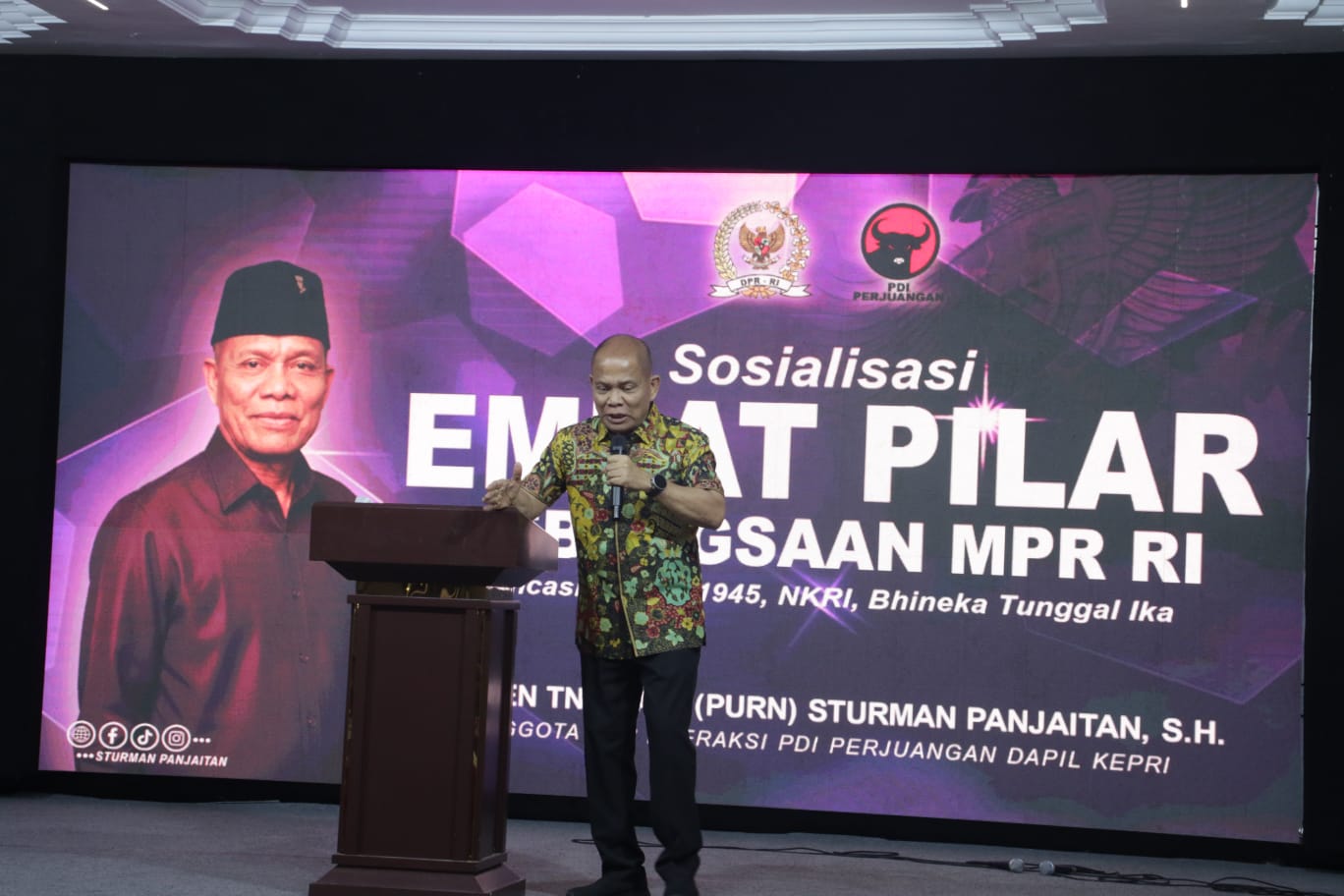 Sturman Panjaitan, SH : Pentingnya Peran Tokoh Masyarakat dan Pemuka Agama Merawat Kebhinekaan