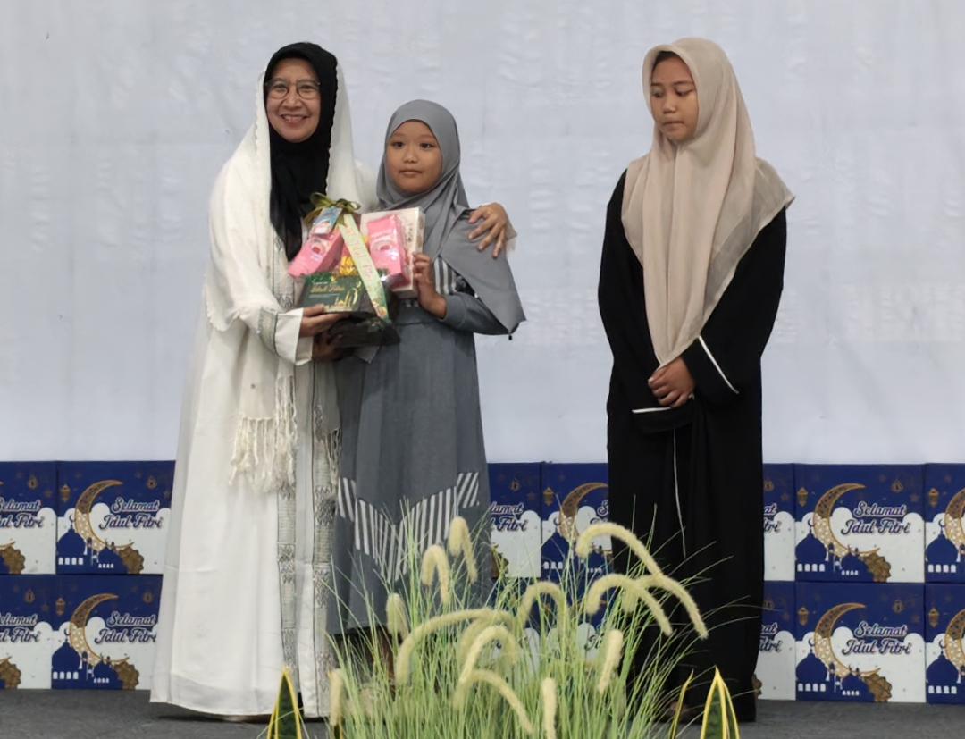 Peringatan Nuzulul Qur an, Swabina Gatra Santuni Anak Yatim