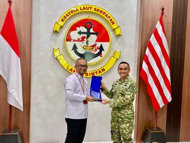 Perkuat Sinergi Sukseskan Sensus Ekonomi 2026, Komandan Lanal Bintan Terima Courtesy Call Kepala BPS Perkuat Sinergi Sukseskan Sensus Ekonomi 2026, Komandan Lanal Bintan Terima Courtesy Call Kepala BPS