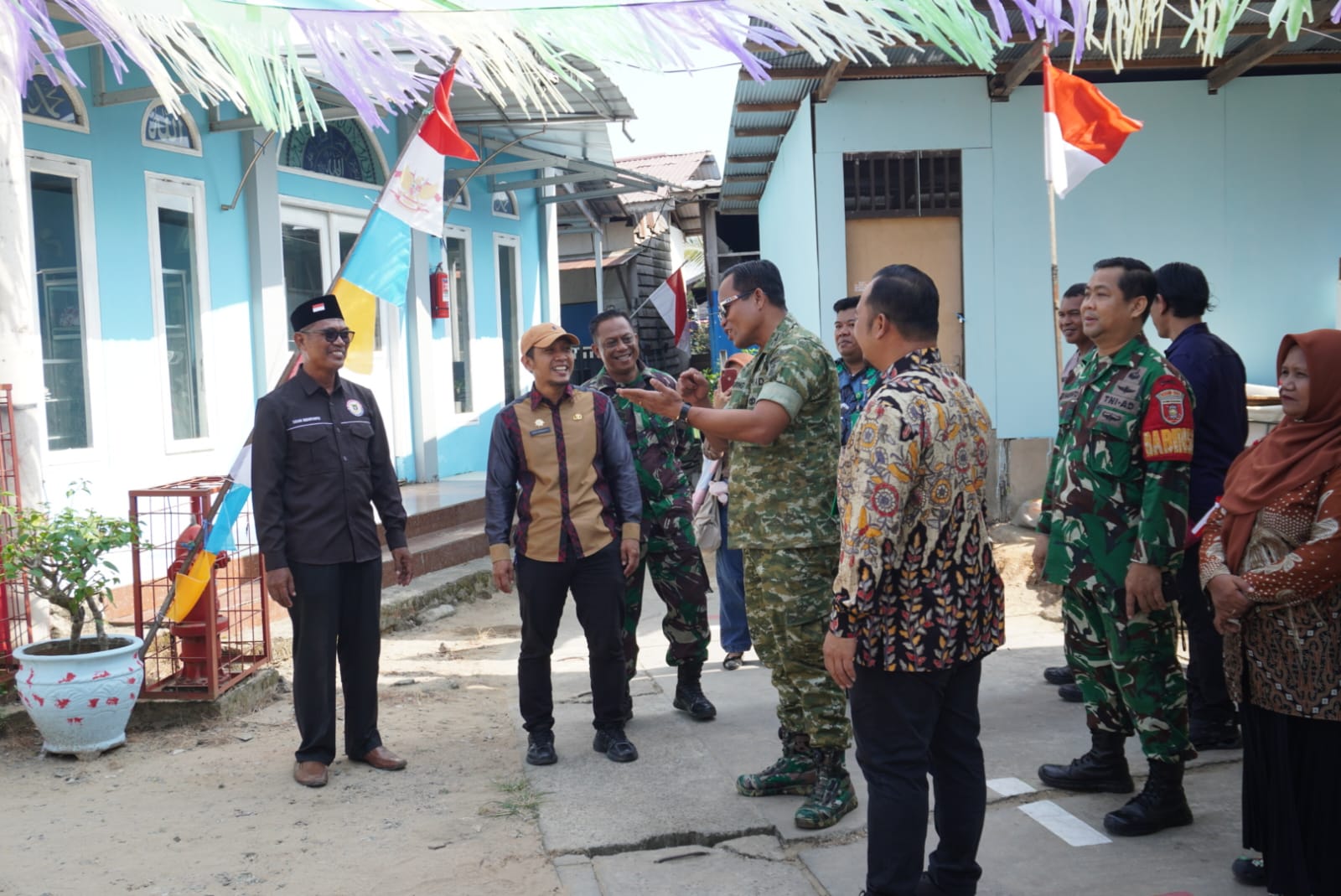 Penilaian Lomba Kreatif Kampung Merah Putih Tingkat Kota di Kelurahan Temindung Permai