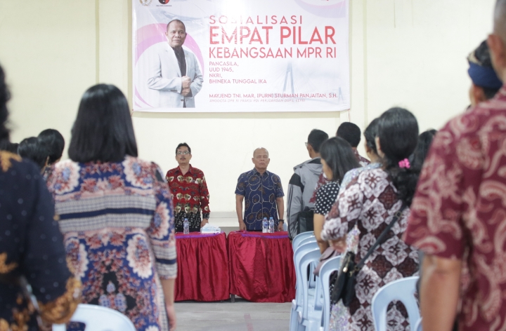 Sturman Panjaitan, S.H mengajak Masyarakat dan Pemuda Batam, Tetap Menjaga Persatuan dan Kesatuan