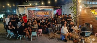 Babinsa Koramil 0901-01/Samarinda Ulu Hadiri Nobar Piala Dunia 2026 Bersama Masyarakat