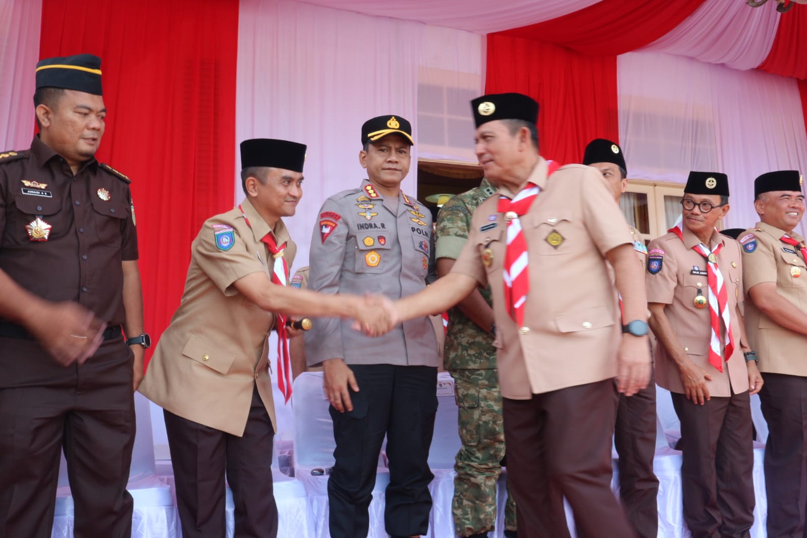 Danlanal Bintan Hadiri Upacara Peringatan Hari Pramuka Ke-65 Tingkat Provinsi Kepri Danlanal Bintan Hadiri Upacara Peringatan Hari Pramuka Ke-65 Tingkat Provinsi Kepri