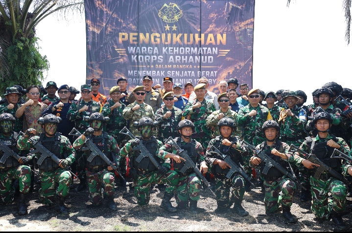 Latihan TNI Terintegrasi 2026, Danlanal Dumai Dikukuhkan Sebagai Warga Kehormatan Korps Arhanud TNI 